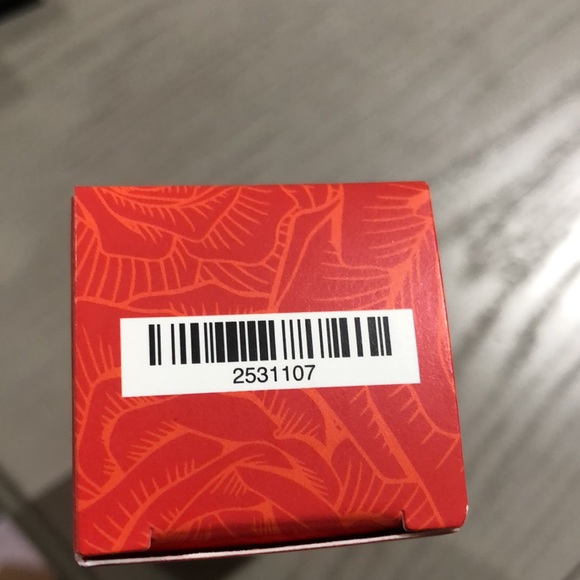 ❤️MAVEN BEAUTY ROSE WATER SETTING SPRAY❤️ - Picture 8 of 8